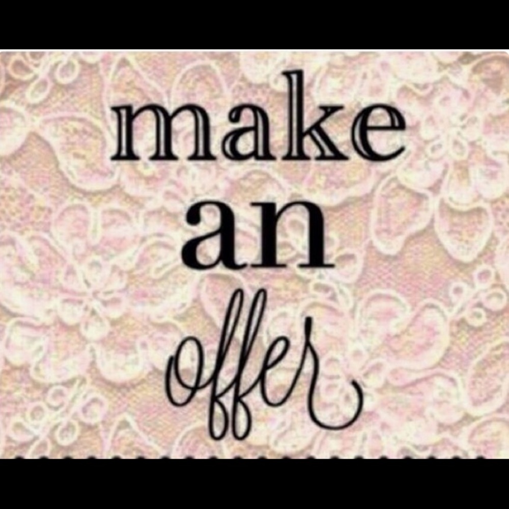 Make an offer!!! Evreything is negotiable🌸🌸